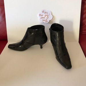 Franco Sarto kitten heel ankle booties